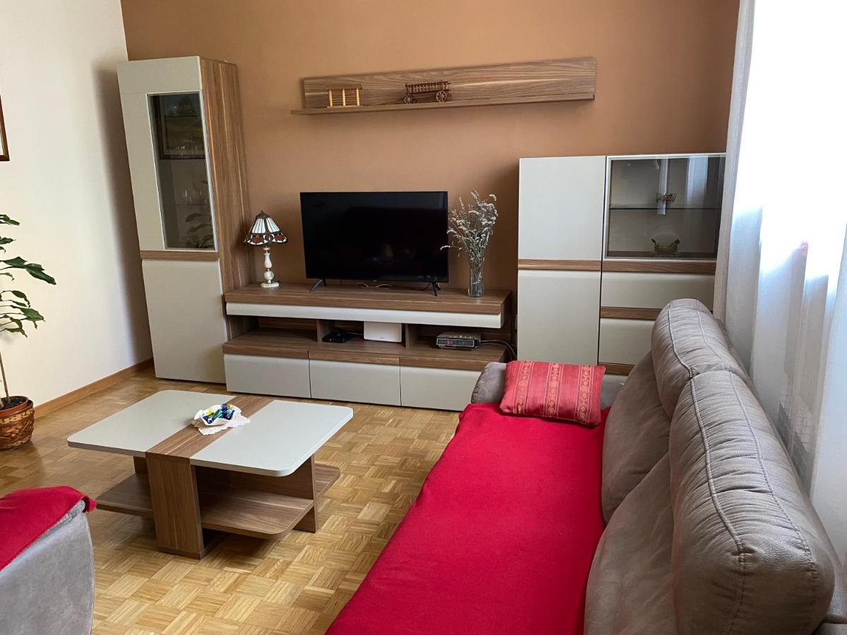 Ferienwohnung App Vesna Umag Exterior foto